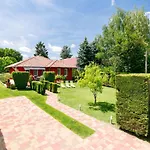Sunshine By Interhome Vakantiehuis Balatonszárszó