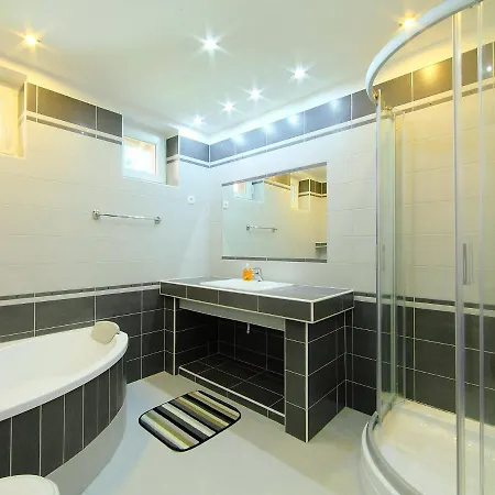 Sunshine By Interhome 別荘